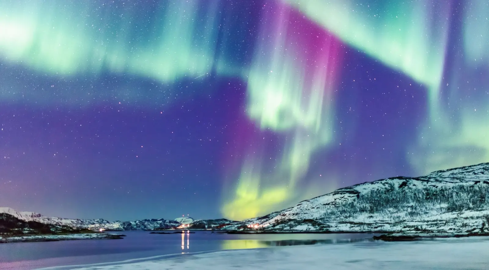 Illustration of aurora over an Icelandic landscape